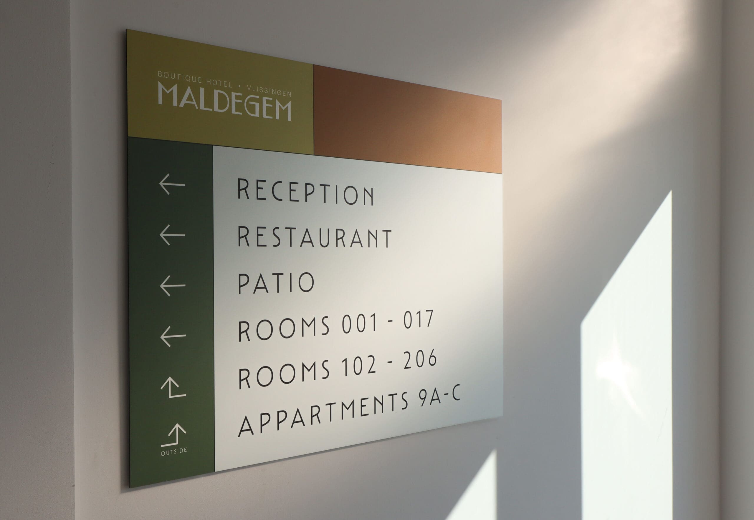 bewegwijzering, muurbord, hotelbord